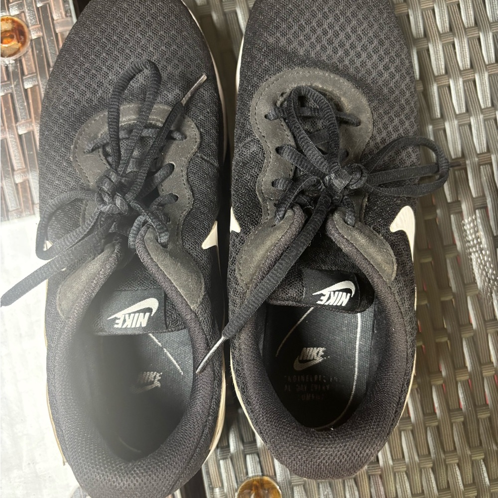 Nike Black and White Running Shoes